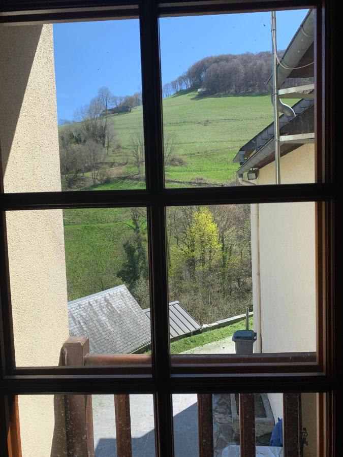 Bergerie Renovee Au Coeur Des Pyrenees Villa กอมปอง ภายนอก รูปภาพ